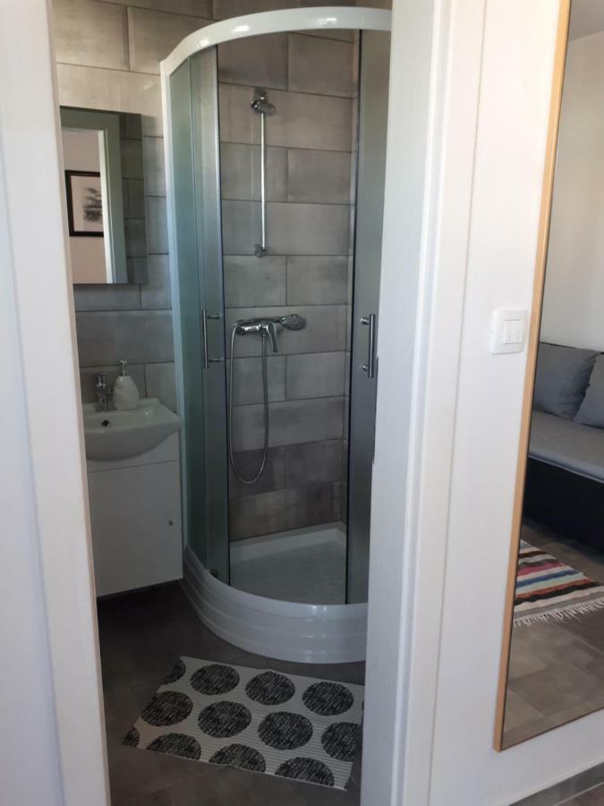 Apartmani Korina Starigrad Paklenica Luaran gambar
