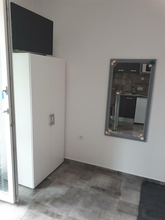 Apartmani Korina Starigrad Paklenica Luaran gambar