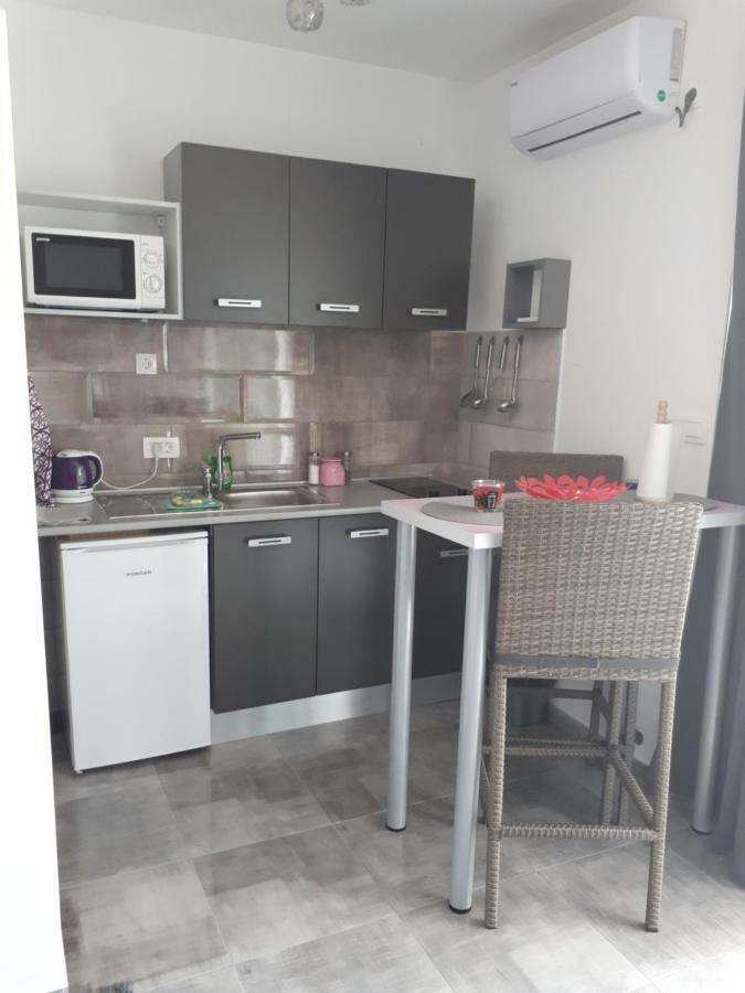 Apartmani Korina Starigrad Paklenica Luaran gambar