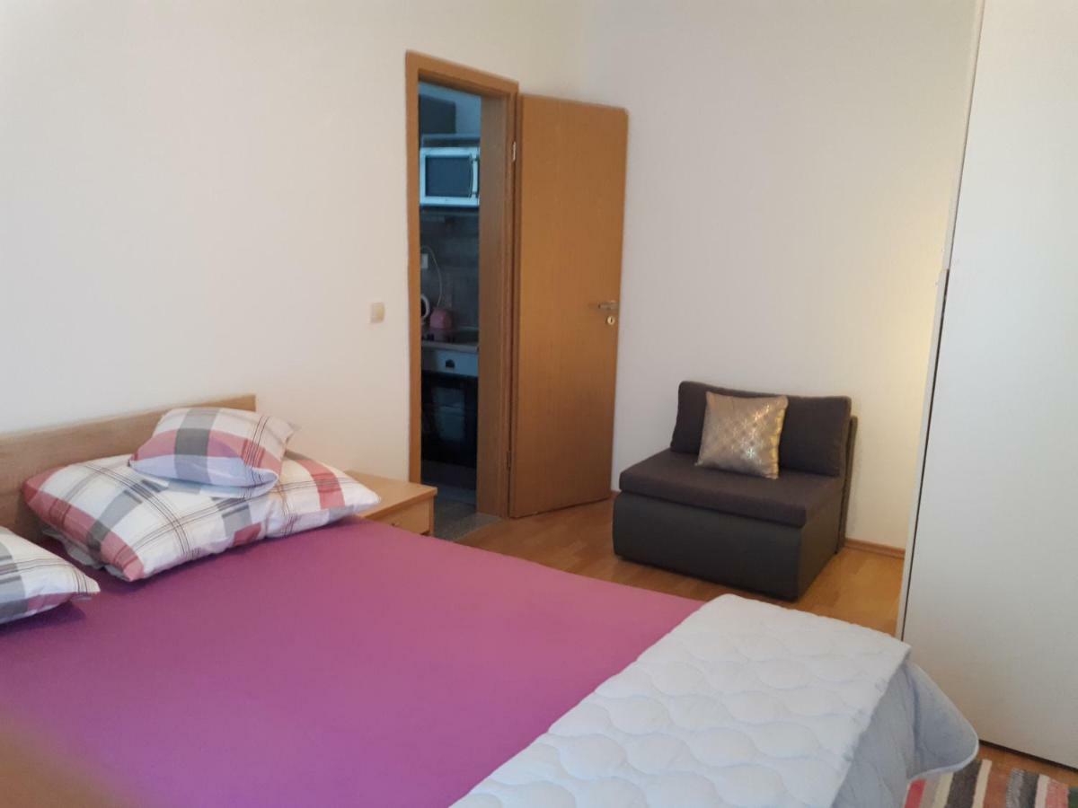 Apartmani Korina Starigrad Paklenica Luaran gambar