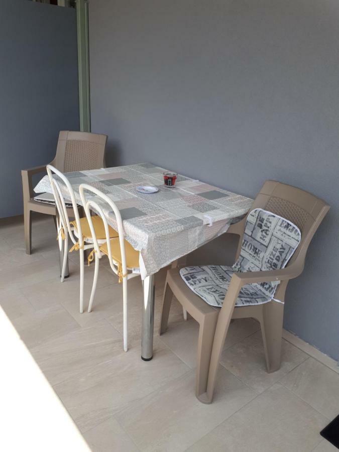 Apartmani Korina Starigrad Paklenica Luaran gambar
