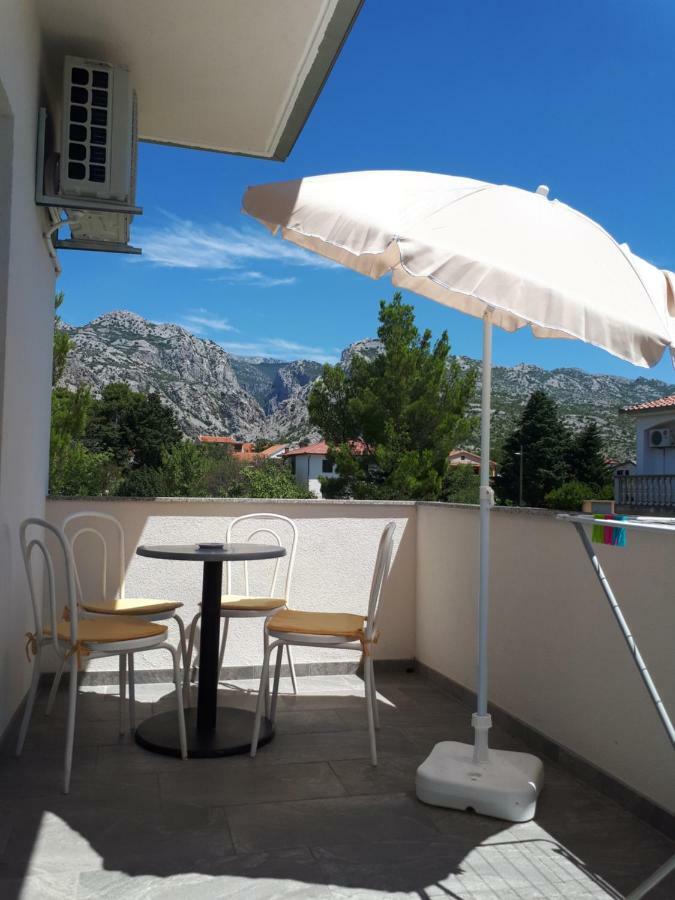 Apartmani Korina Starigrad Paklenica Luaran gambar