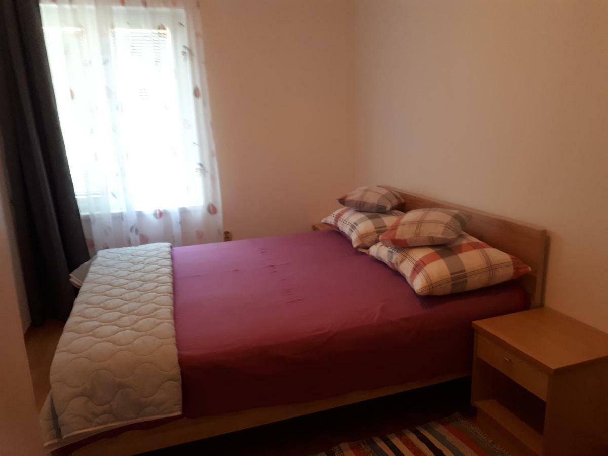 Apartmani Korina Starigrad Paklenica Luaran gambar