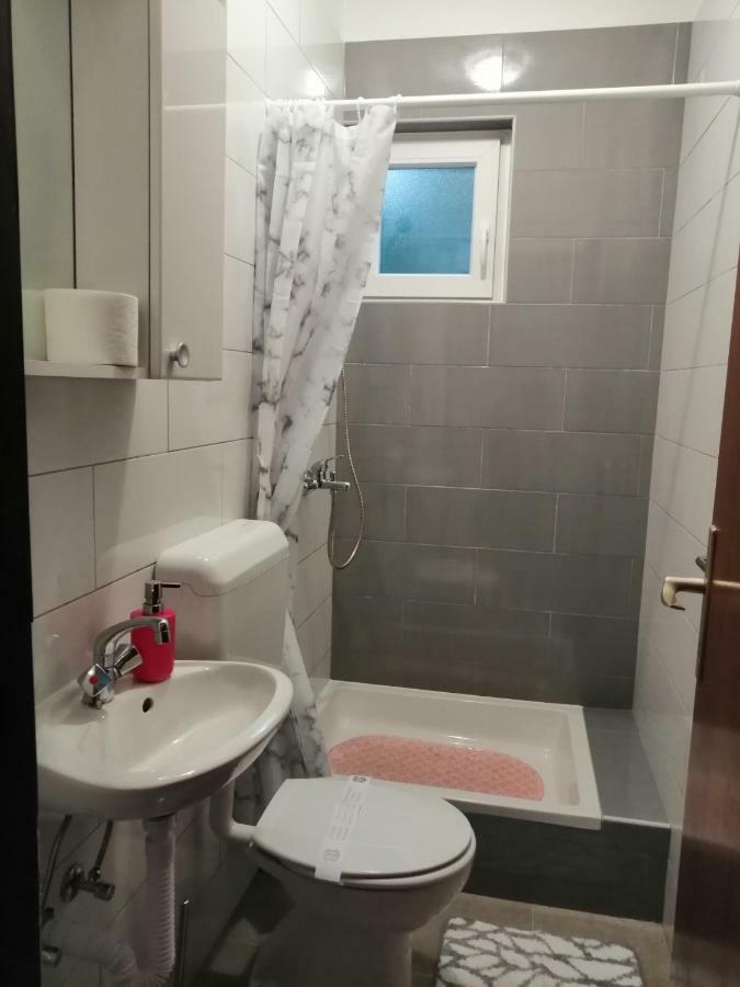 Apartmani Korina Starigrad Paklenica Luaran gambar